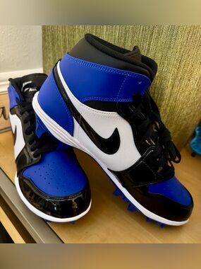 Nike Air Jordan 1 Football Cleats